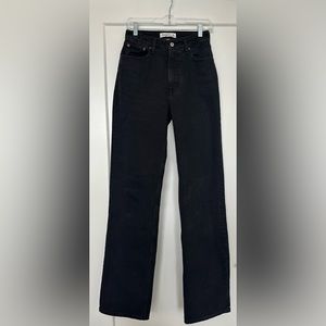 Abercrombie and Fitch Curve Love 90’s Relaxed High Rise Jean